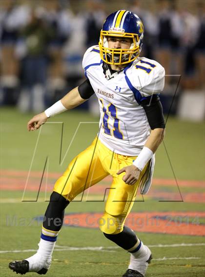 Thumbnail 2 in Corona del Mar vs. Nordhoff (CIF SoCal Regional D3 Final) photogallery.