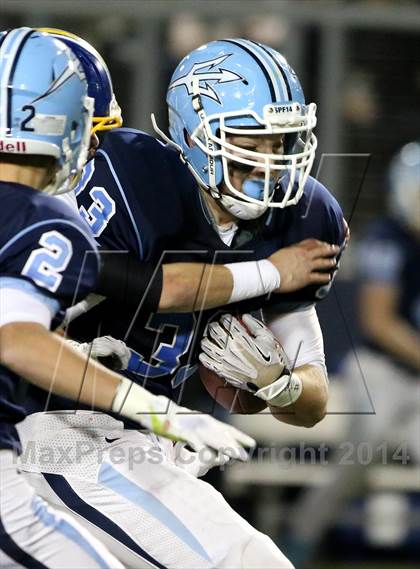 Thumbnail 2 in Corona del Mar vs. Nordhoff (CIF SoCal Regional D3 Final) photogallery.