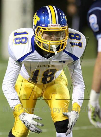 Thumbnail 3 in Corona del Mar vs. Nordhoff (CIF SoCal Regional D3 Final) photogallery.