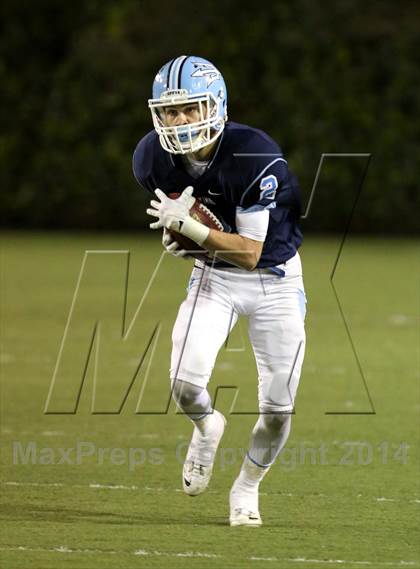 Thumbnail 3 in Corona del Mar vs. Nordhoff (CIF SoCal Regional D3 Final) photogallery.