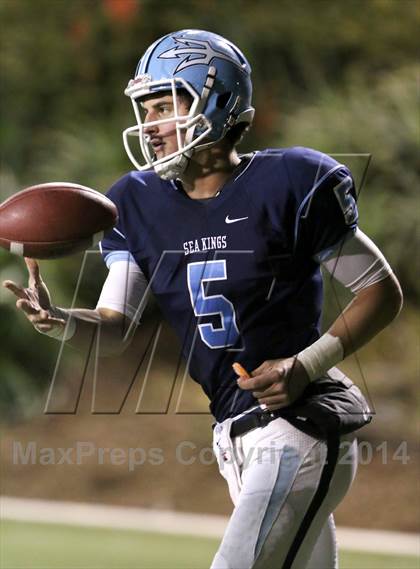 Thumbnail 3 in Corona del Mar vs. Nordhoff (CIF SoCal Regional D3 Final) photogallery.