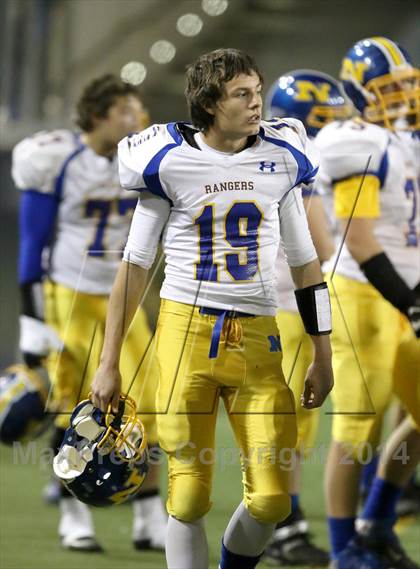 Thumbnail 1 in Corona del Mar vs. Nordhoff (CIF SoCal Regional D3 Final) photogallery.