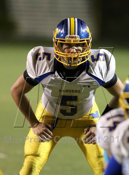 Thumbnail 1 in Corona del Mar vs. Nordhoff (CIF SoCal Regional D3 Final) photogallery.