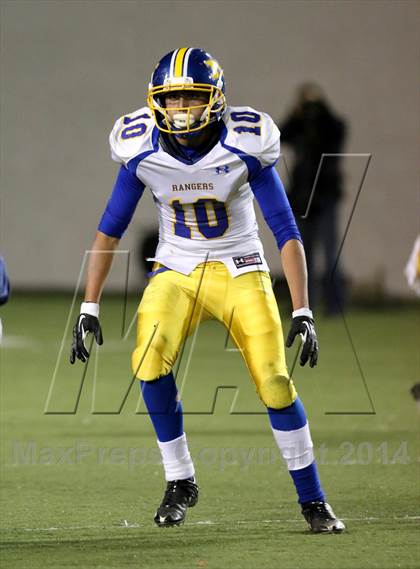 Thumbnail 3 in Corona del Mar vs. Nordhoff (CIF SoCal Regional D3 Final) photogallery.