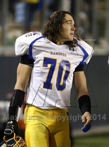 Thumbnail 3 in Corona del Mar vs. Nordhoff (CIF SoCal Regional D3 Final) photogallery.