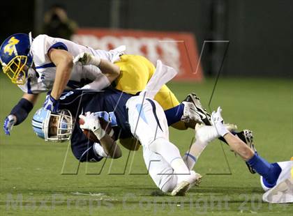Thumbnail 2 in Corona del Mar vs. Nordhoff (CIF SoCal Regional D3 Final) photogallery.