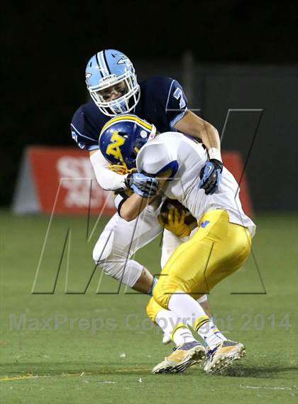 Thumbnail 1 in Corona del Mar vs. Nordhoff (CIF SoCal Regional D3 Final) photogallery.