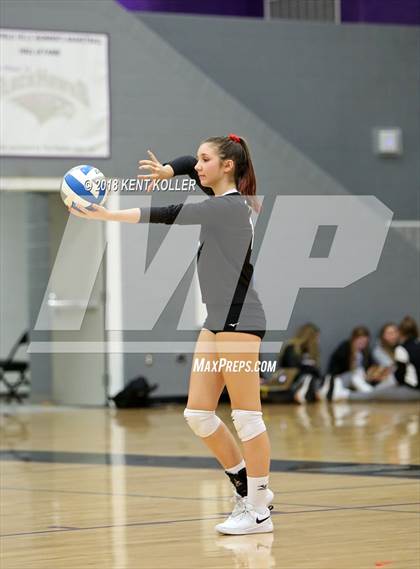 Thumbnail 3 in Troy vs Avondale (MHSAA District Quarterfinal) photogallery.