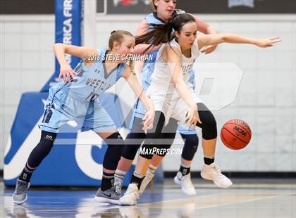 Thumbnail 3 in Hillcrest vs. Westlake (UHSAA 6A Quarter Final) photogallery.