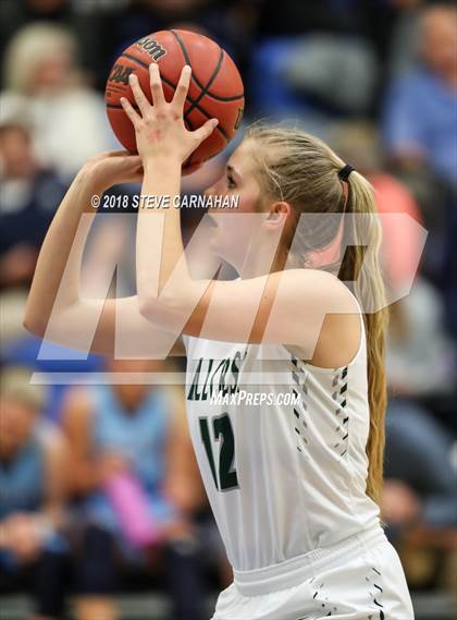 Thumbnail 2 in Hillcrest vs. Westlake (UHSAA 6A Quarter Final) photogallery.