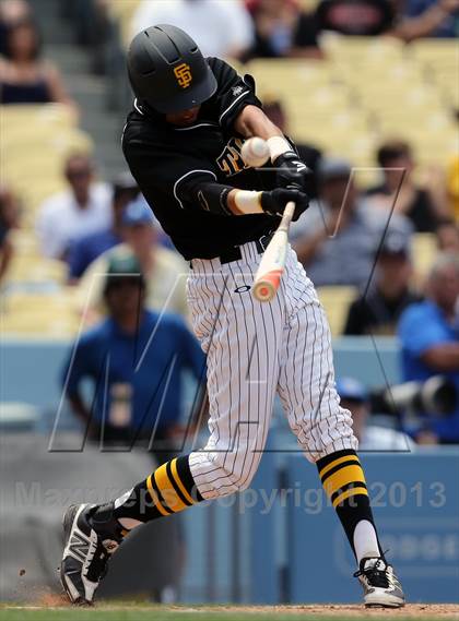 Thumbnail 3 in Cleveland vs. San Fernando (CIF LACS D1 Final) photogallery.