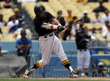 Thumbnail 1 in Cleveland vs. San Fernando (CIF LACS D1 Final) photogallery.