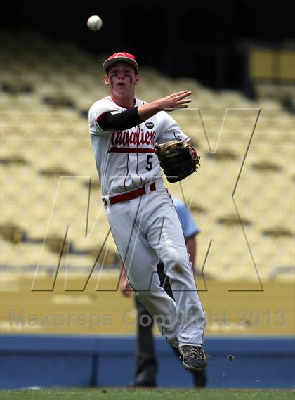 Thumbnail 2 in Cleveland vs. San Fernando (CIF LACS D1 Final) photogallery.