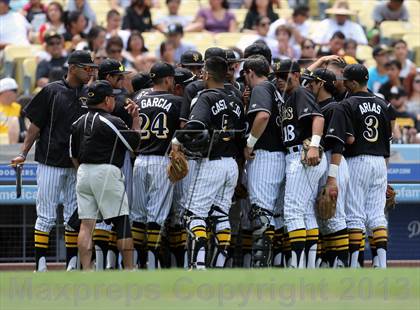 Thumbnail 1 in Cleveland vs. San Fernando (CIF LACS D1 Final) photogallery.