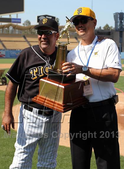 Thumbnail 3 in Cleveland vs. San Fernando (CIF LACS D1 Final) photogallery.