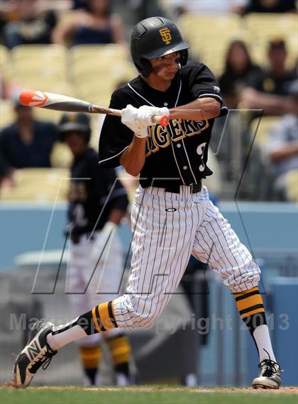 Thumbnail 3 in Cleveland vs. San Fernando (CIF LACS D1 Final) photogallery.