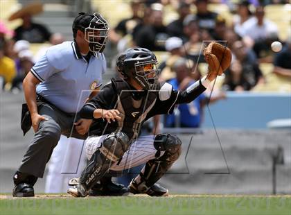 Thumbnail 3 in Cleveland vs. San Fernando (CIF LACS D1 Final) photogallery.