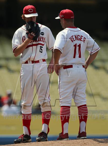 Thumbnail 3 in Cleveland vs. San Fernando (CIF LACS D1 Final) photogallery.