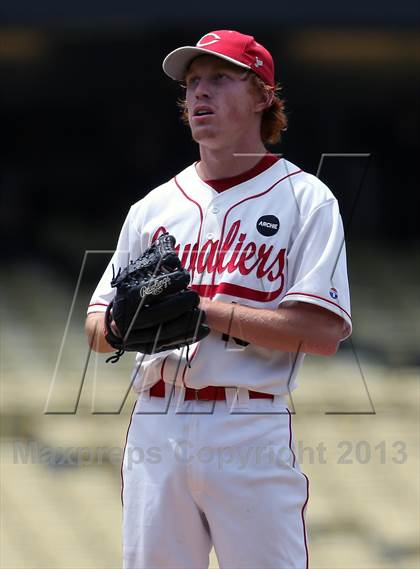 Thumbnail 3 in Cleveland vs. San Fernando (CIF LACS D1 Final) photogallery.