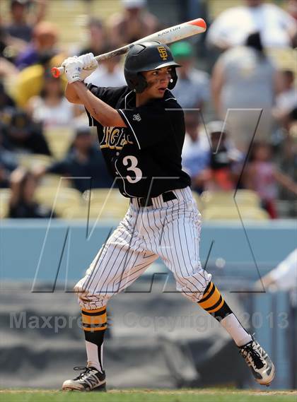 Thumbnail 3 in Cleveland vs. San Fernando (CIF LACS D1 Final) photogallery.