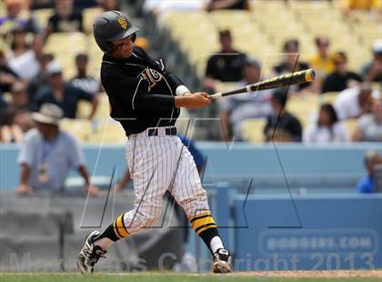 Thumbnail 2 in Cleveland vs. San Fernando (CIF LACS D1 Final) photogallery.
