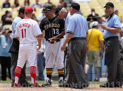 Thumbnail 2 in Cleveland vs. San Fernando (CIF LACS D1 Final) photogallery.