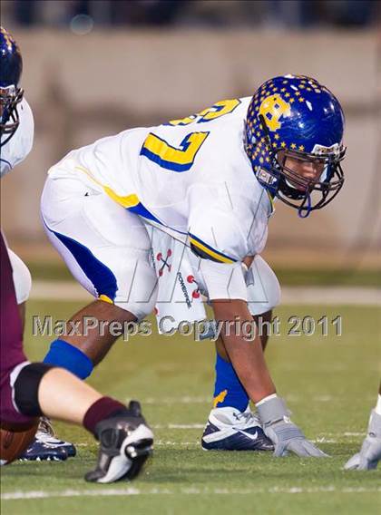 Thumbnail 2 in Chapel Hill vs. Columbia (3A Regional Semifinals) photogallery.