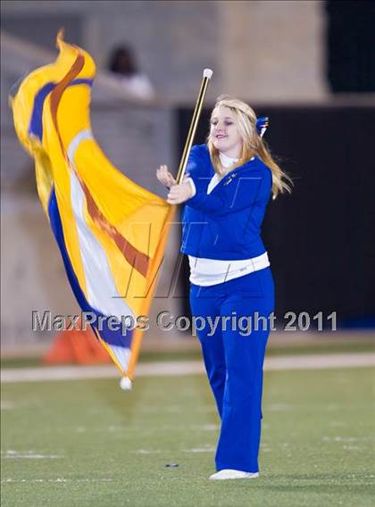 Thumbnail 3 in Chapel Hill vs. Columbia (3A Regional Semifinals) photogallery.