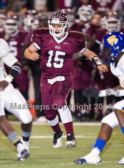 Thumbnail 3 in Chapel Hill vs. Columbia (3A Regional Semifinals) photogallery.
