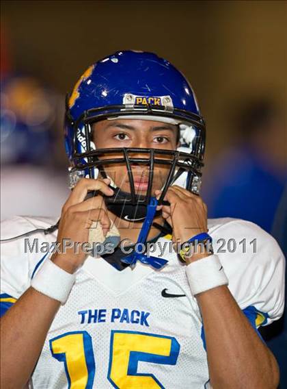 Thumbnail 2 in Chapel Hill vs. Columbia (3A Regional Semifinals) photogallery.
