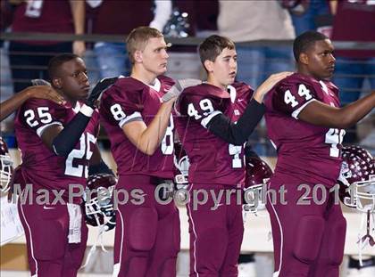 Thumbnail 1 in Chapel Hill vs. Columbia (3A Regional Semifinals) photogallery.