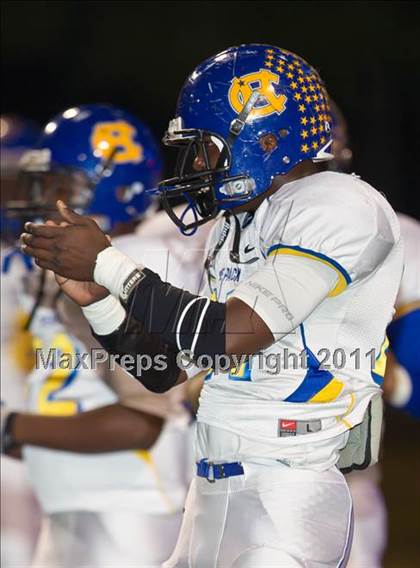Thumbnail 1 in Chapel Hill vs. Columbia (3A Regional Semifinals) photogallery.