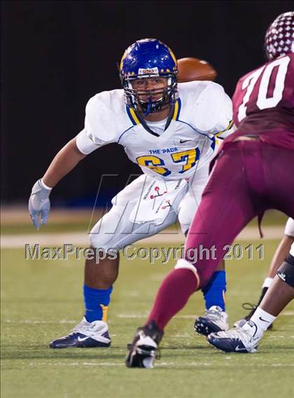 Thumbnail 1 in Chapel Hill vs. Columbia (3A Regional Semifinals) photogallery.