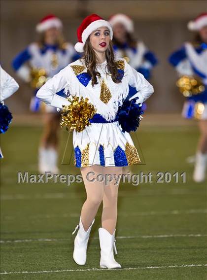 Thumbnail 2 in Chapel Hill vs. Columbia (3A Regional Semifinals) photogallery.