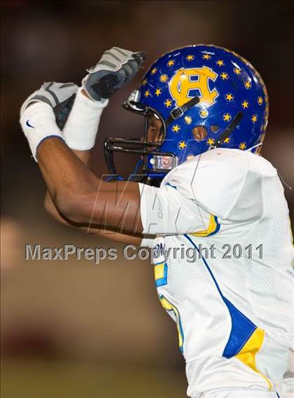 Thumbnail 3 in Chapel Hill vs. Columbia (3A Regional Semifinals) photogallery.