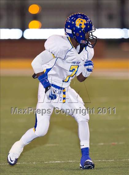 Thumbnail 3 in Chapel Hill vs. Columbia (3A Regional Semifinals) photogallery.