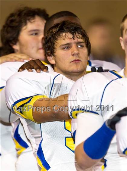 Thumbnail 1 in Chapel Hill vs. Columbia (3A Regional Semifinals) photogallery.