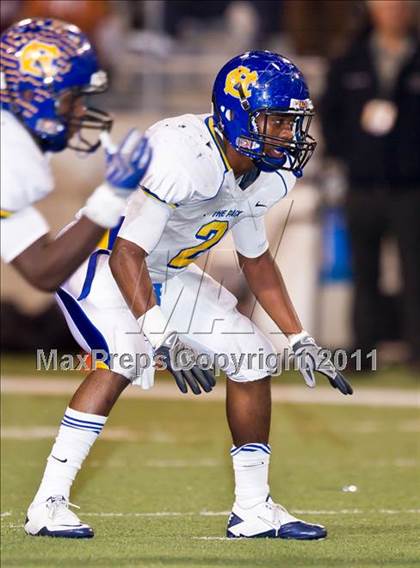 Thumbnail 1 in Chapel Hill vs. Columbia (3A Regional Semifinals) photogallery.