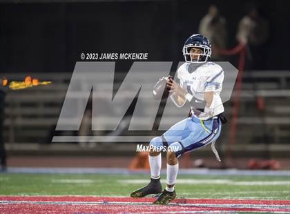 Thumbnail 2 in Valley Christian vs.  St. Ignatius College Preparatory (CIF CCS Division I Quarter Final) photogallery.