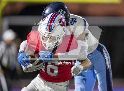 Thumbnail 3 in Valley Christian vs.  St. Ignatius College Preparatory (CIF CCS Division I Quarter Final) photogallery.