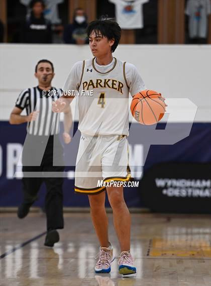 Thumbnail 1 in Francis Parker vs. La Costa Canyon (Torrey Pines Holiday Classic) photogallery.