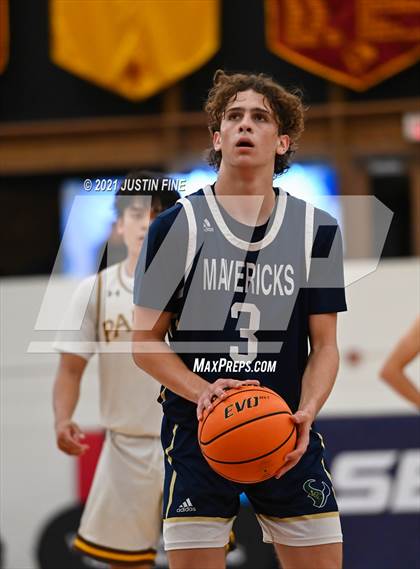 Thumbnail 2 in Francis Parker vs. La Costa Canyon (Torrey Pines Holiday Classic) photogallery.