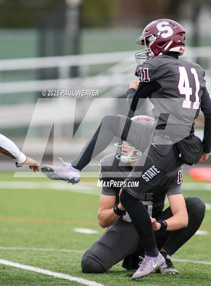 Thumbnail 3 in State College vs. Wilkes-Barre (PIAA Class 6A First Round) photogallery.