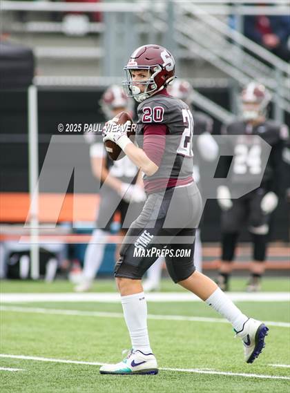 Thumbnail 1 in State College vs. Wilkes-Barre (PIAA Class 6A First Round) photogallery.