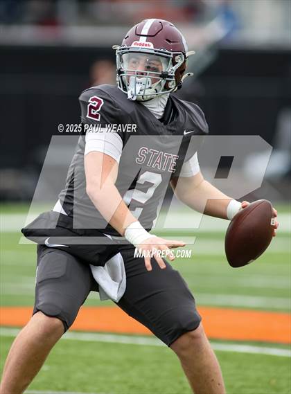 Thumbnail 1 in State College vs. Wilkes-Barre (PIAA Class 6A First Round) photogallery.