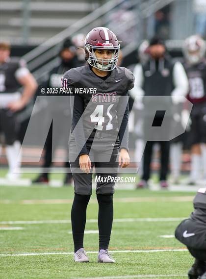 Thumbnail 1 in State College vs. Wilkes-Barre (PIAA Class 6A First Round) photogallery.