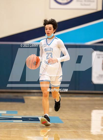 Thumbnail 3 in Saint Francis vs Valley Christian (CIF Open Division Final) photogallery.