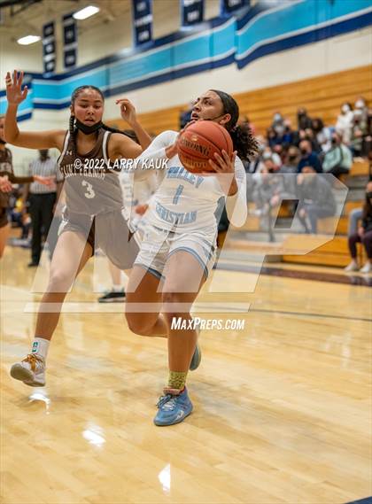 Thumbnail 3 in Saint Francis vs Valley Christian (CIF Open Division Final) photogallery.