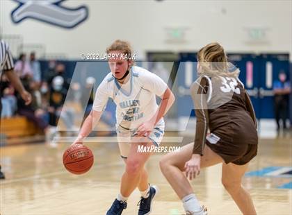 Thumbnail 1 in Saint Francis vs Valley Christian (CIF Open Division Final) photogallery.