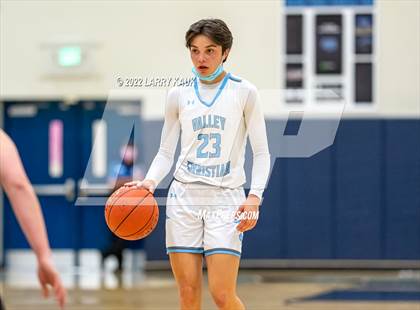 Thumbnail 2 in Saint Francis vs Valley Christian (CIF Open Division Final) photogallery.
